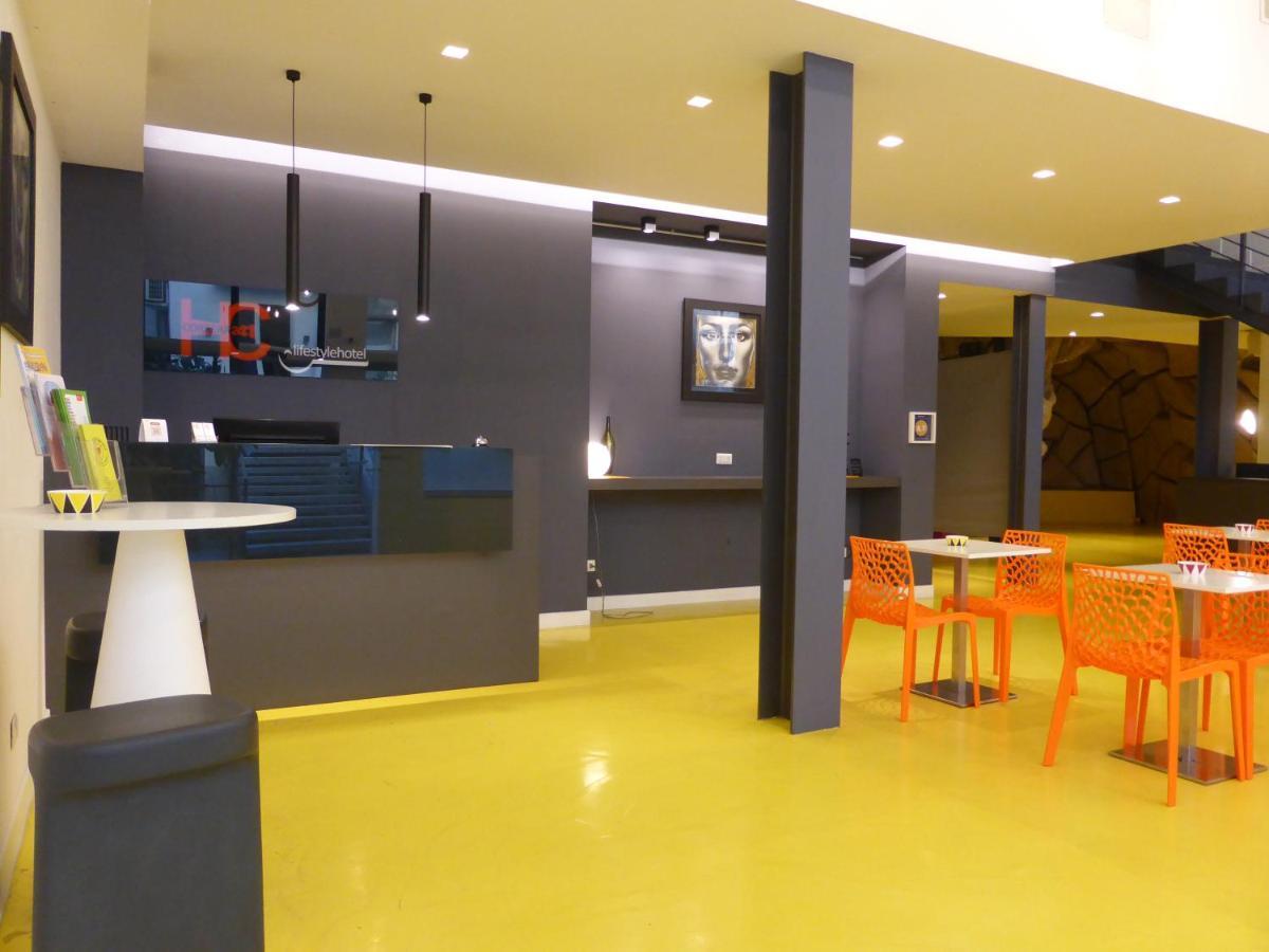 Correra 241 Lifestyle Hotel Napels Buitenkant foto